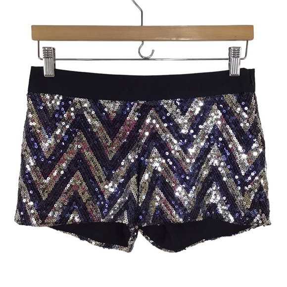 Jessica Simpson Chevron Striped Sequin Shorts NEW - Picture 1 of 4